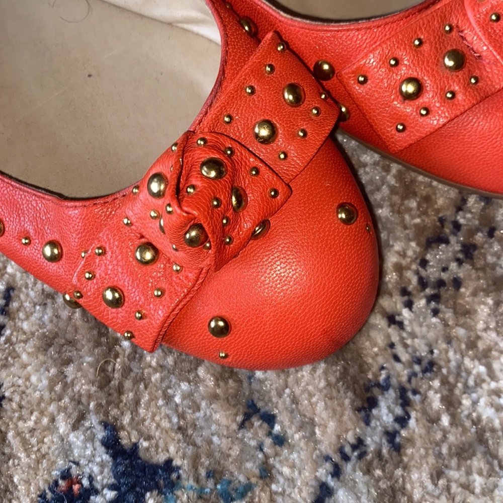 Flats - Picture 2 of 5